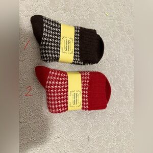 Tutuanna Wool Blended Patterned Socks - Black and Red